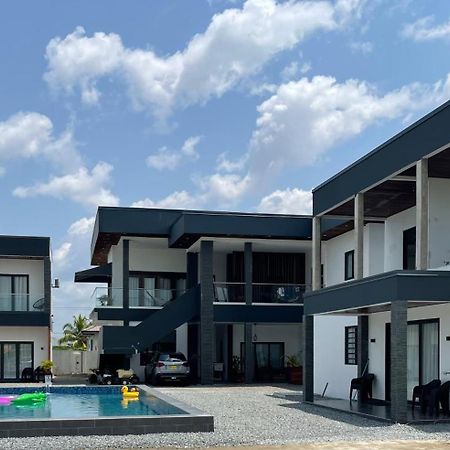 Boa Vista Appartementen 帕拉马里博 外观 照片