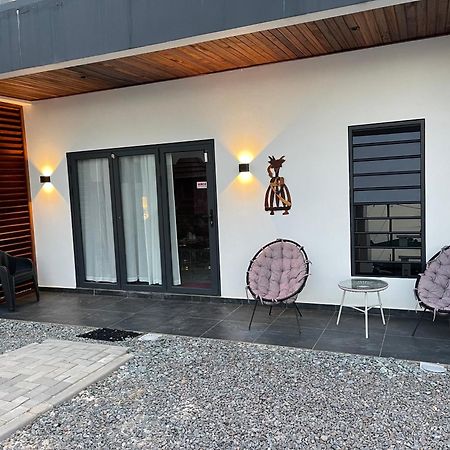 Boa Vista Appartementen 帕拉马里博 外观 照片